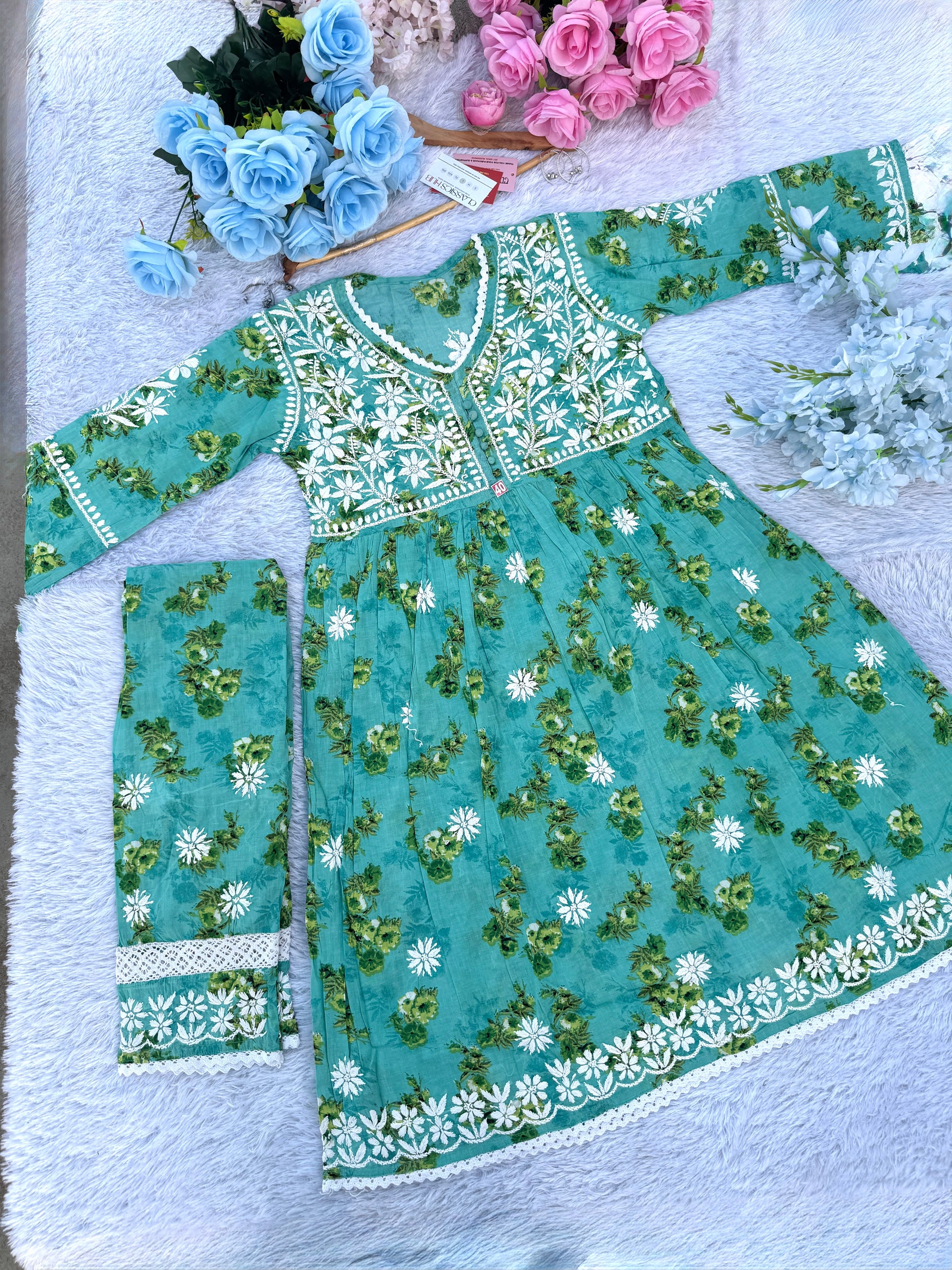 FLOWERPRINT AFGANI GOWN SET WITH FREE GIFT 💝  INSIDE