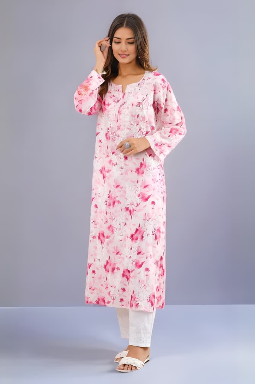 Neitra hand-embroidered malmal Kurti